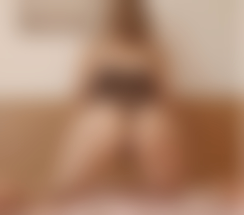 Escorts Essex Harlow - Photos for EMMA PARTY GIRL BEST SERVICE